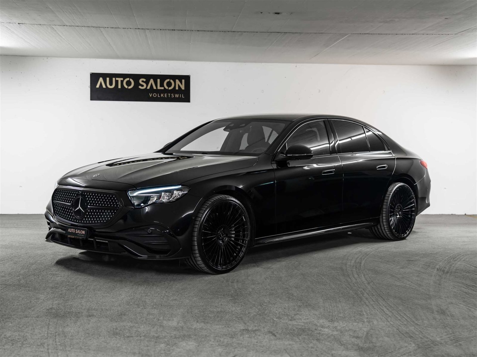 MERCEDES-BENZ E 220 d AMG Line 9G-Tronic *Superscreen*Werksgarantie*21" Fe, Diesel, Occasion / Gebraucht, Automat