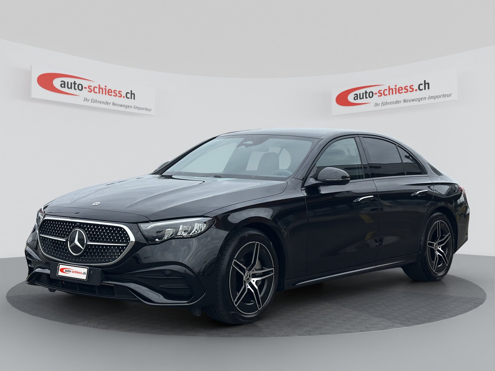 MERCEDES-BENZ E 220 d AMG Line Night 9G-Tronic, Mild-Hybrid Diesel/Electric, Second hand / Used, Automatic - 3