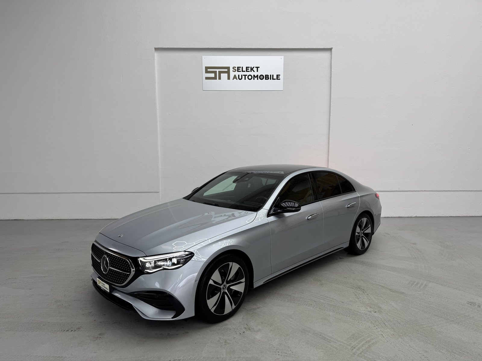 MERCEDES-BENZ E 220 d 4Matic 9G-Tronic