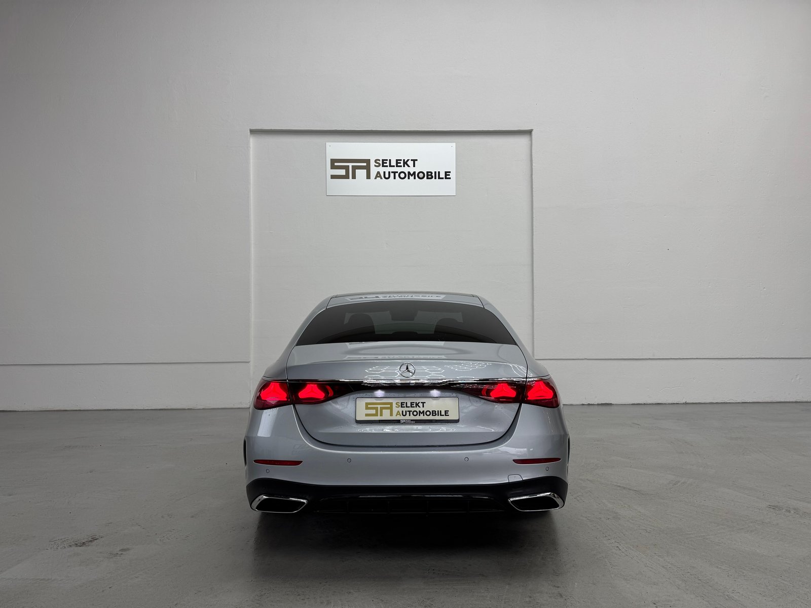 MERCEDES-BENZ E 220 d 4Matic 9G-Tronic, Hybride Léger Diesel/Électricité, Occasion / Utilisé, Automatique - 5