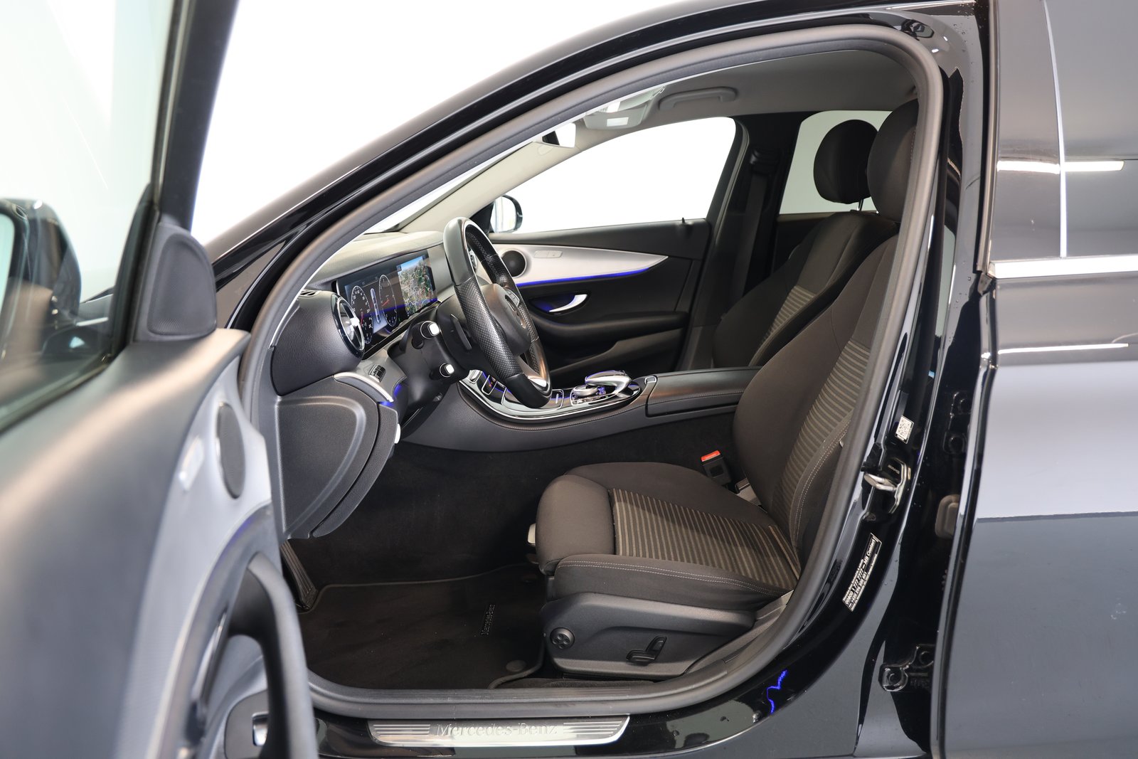 MERCEDES-BENZ E 220 d 9G-Tronic, Diesel, Occasion / Utilisé, Automatique - 6