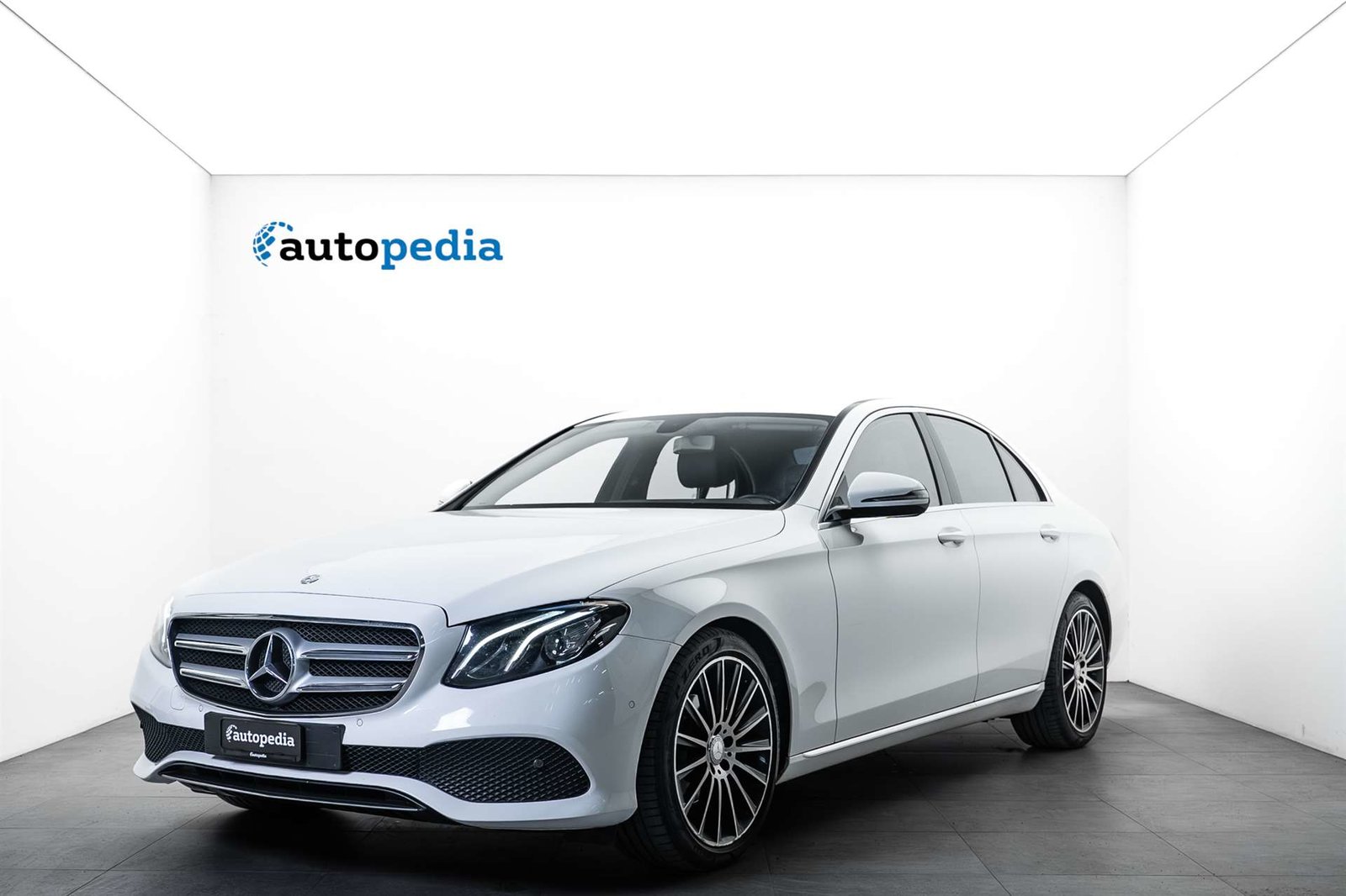 MERCEDES-BENZ E 220 d Avantgarde 9G-Tronic