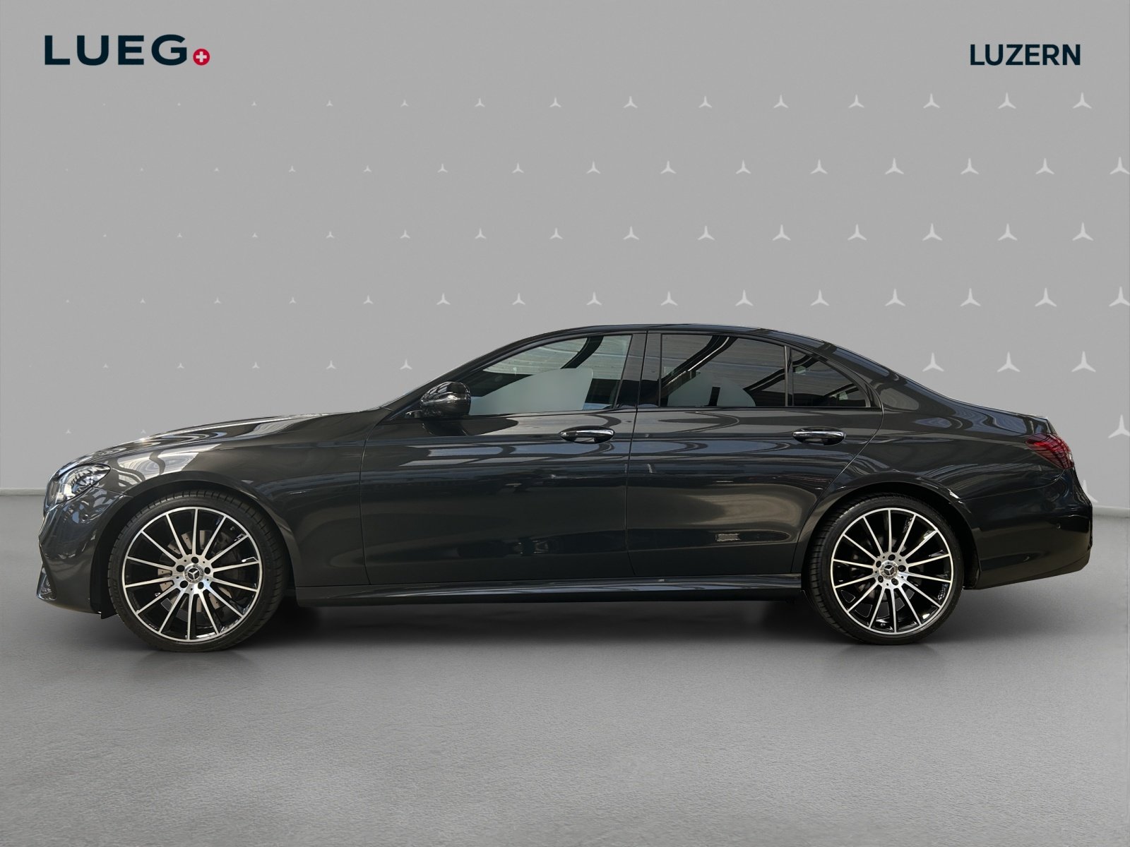 MERCEDES-BENZ E 220 d 4Matic AMG Line 9G-Tronic, Diesel, Occasion / Gebraucht, Automatik - 2