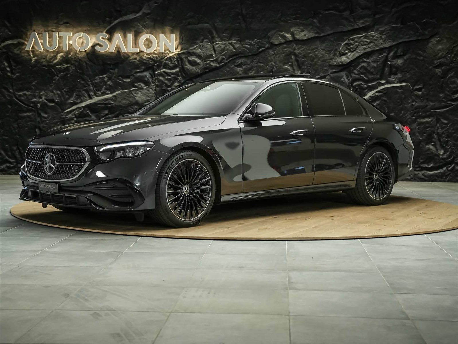 MERCEDES-BENZ E 220 d 4Matic AMG Line 9G-Tronic *Panorama*We