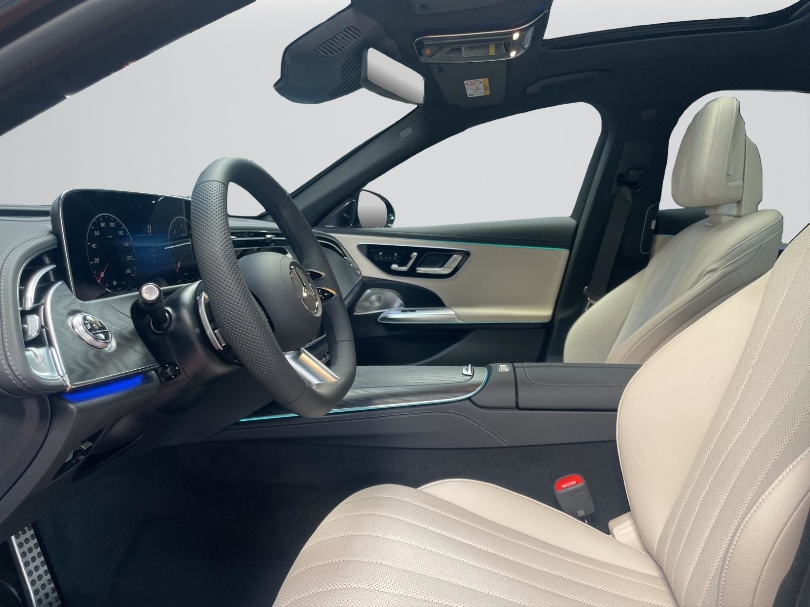 MERCEDES-BENZ E 220 d 4MATIC AMG Line, Mild-Hybrid Diesel/Electric, Second hand / Used, Automatic - 4