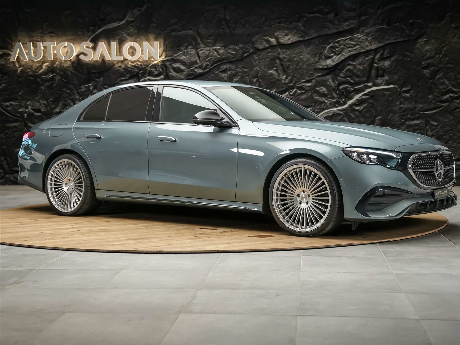 MERCEDES-BENZ E 220 d AMG Line 9G-Tronic *21 Felgen*Assisten, Diesel, Second hand / Used, Automatic - 6