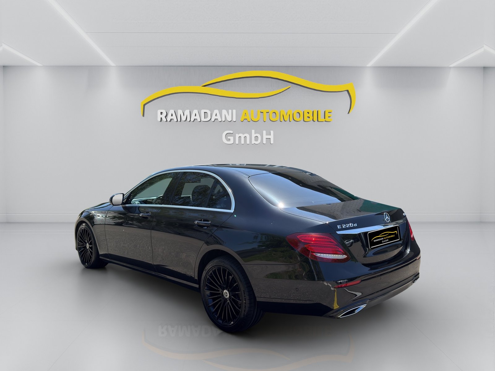 MERCEDES-BENZ E 220 d 4Matic 9G-Tronic, Diesel, Occasion / Gebraucht, Automatik - 4