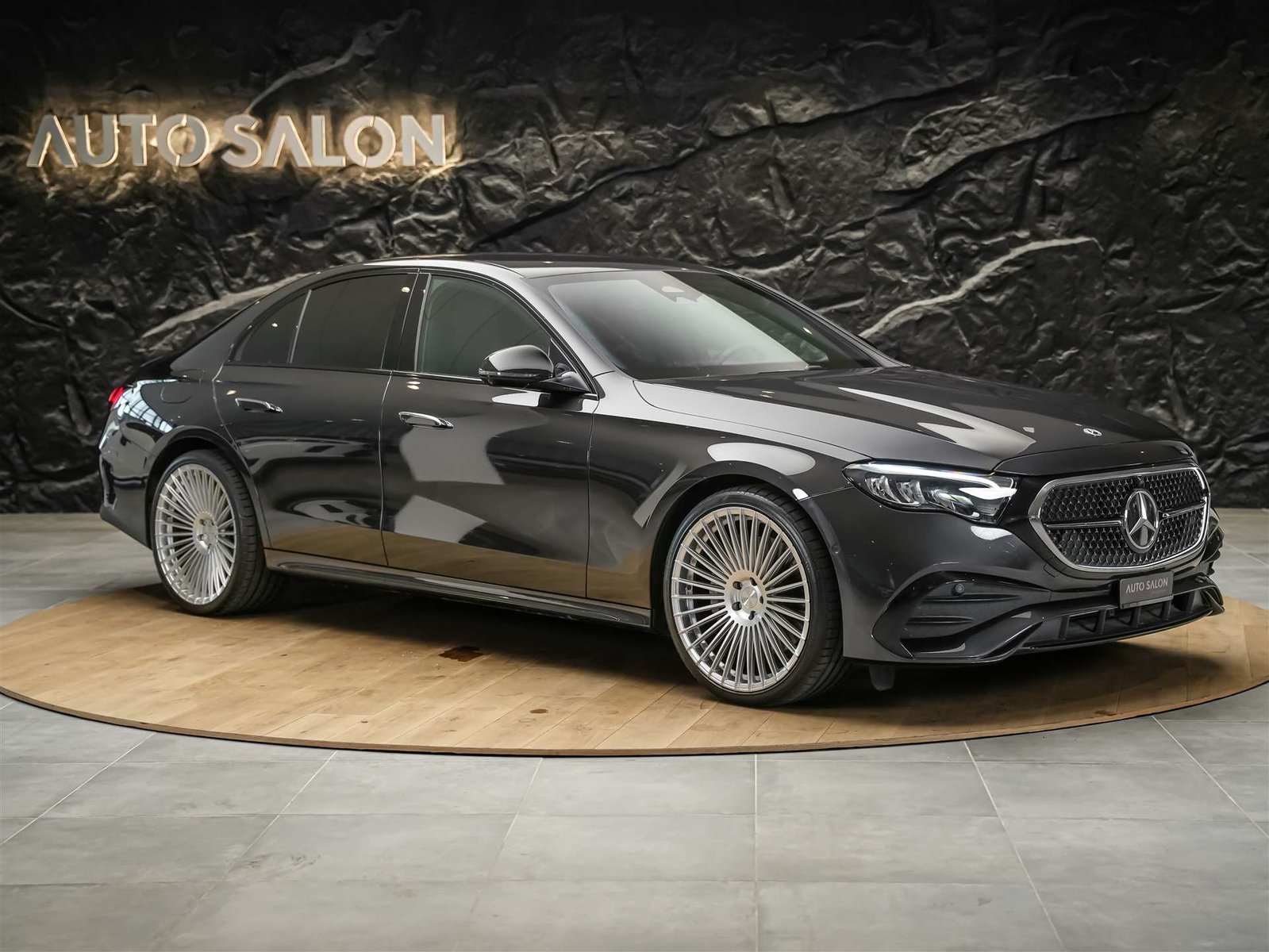 MERCEDES-BENZ E 220 d AMG Line *21 Felgen*Burmester*360 Kame, Diesel, Occasion / Gebraucht, Automatik - 6