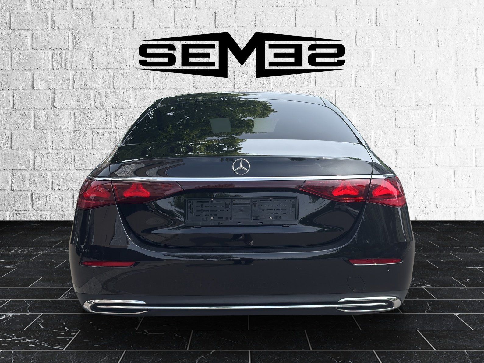 MERCEDES-BENZ E 220 d 4Matic 9G-Tronic, Mild-Hybrid Diesel/Elektro, Occasion / Gebraucht, Automatik - 4