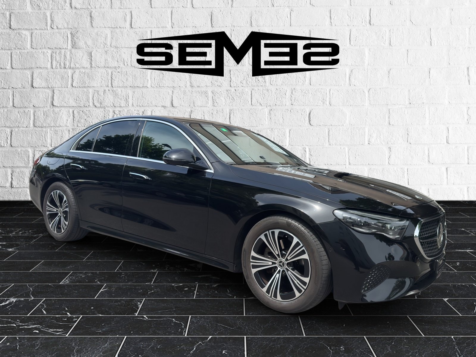 MERCEDES-BENZ E 220 d 4Matic 9G-Tronic, Mild-Hybrid Diesel/Elektro, Occasion / Gebraucht, Automatik - 7