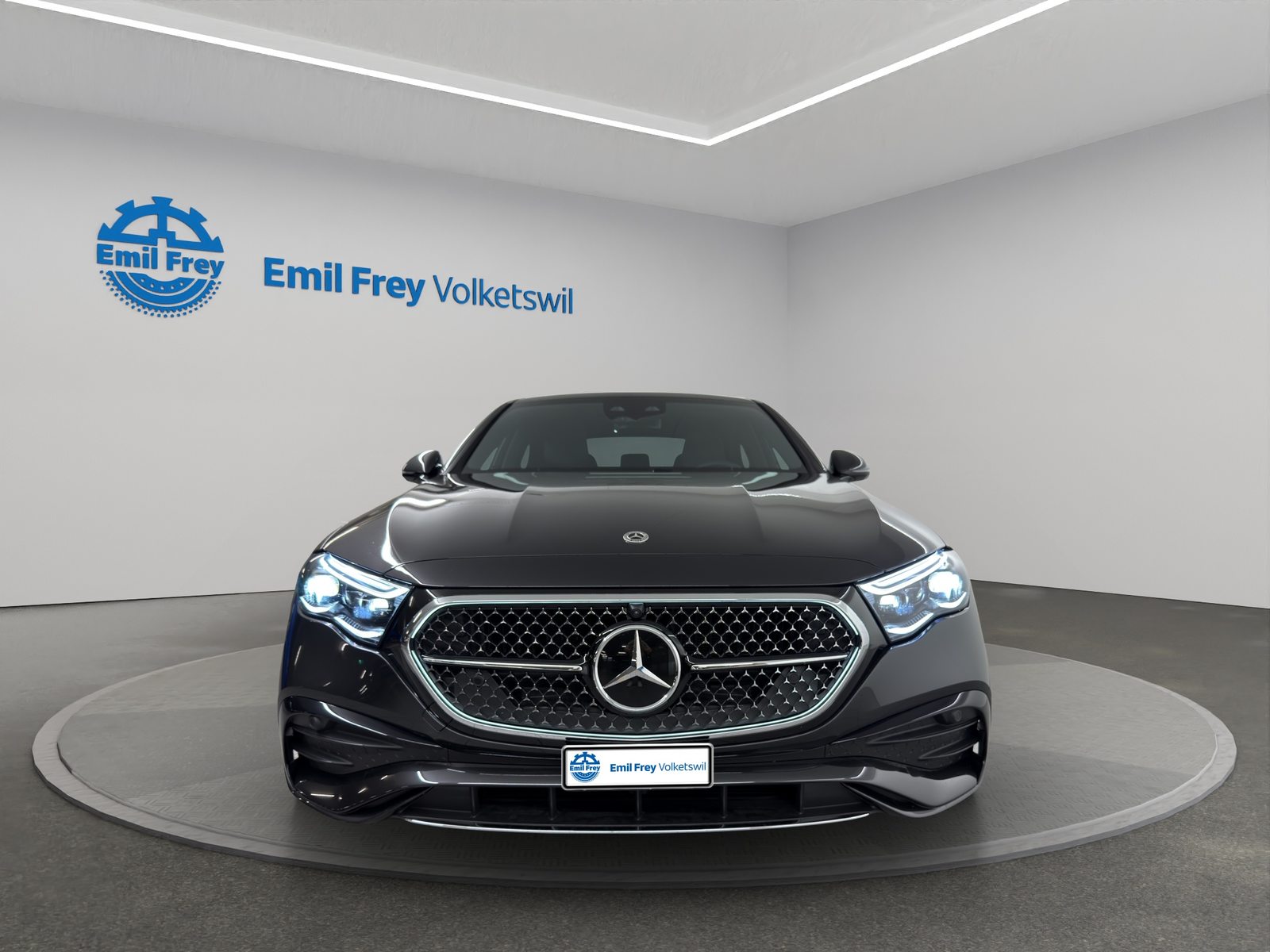 MERCEDES-BENZ E 220 d AMG Line 4matic, Mild-Hybrid Diesel/Electric, Second hand / Used, Automatic - 5