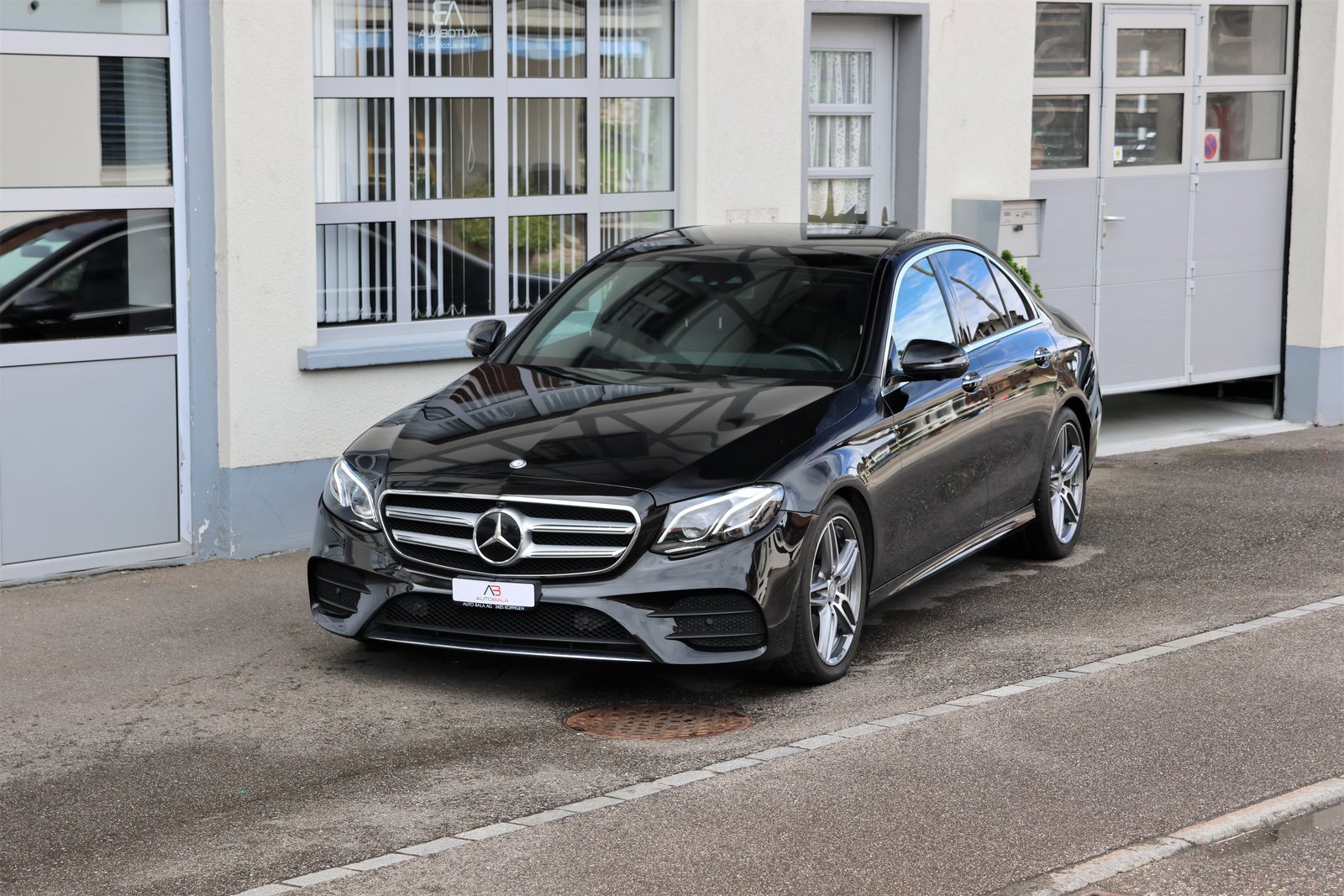MERCEDES-BENZ E 220 d AMG Line 9G-Tronic