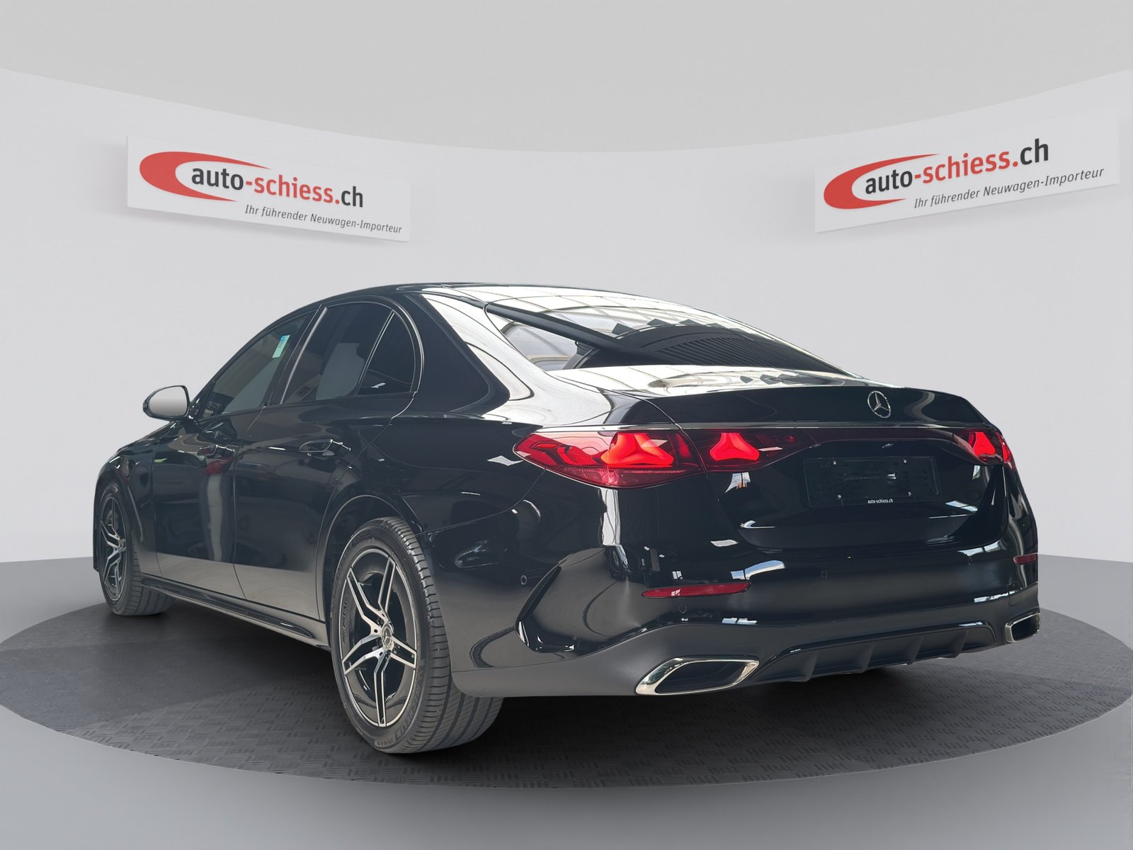 MERCEDES-BENZ E 220 d AMG Line Night, Mild-Hybrid Diesel/Elektro, Occasion / Gebraucht, Automatik - 3