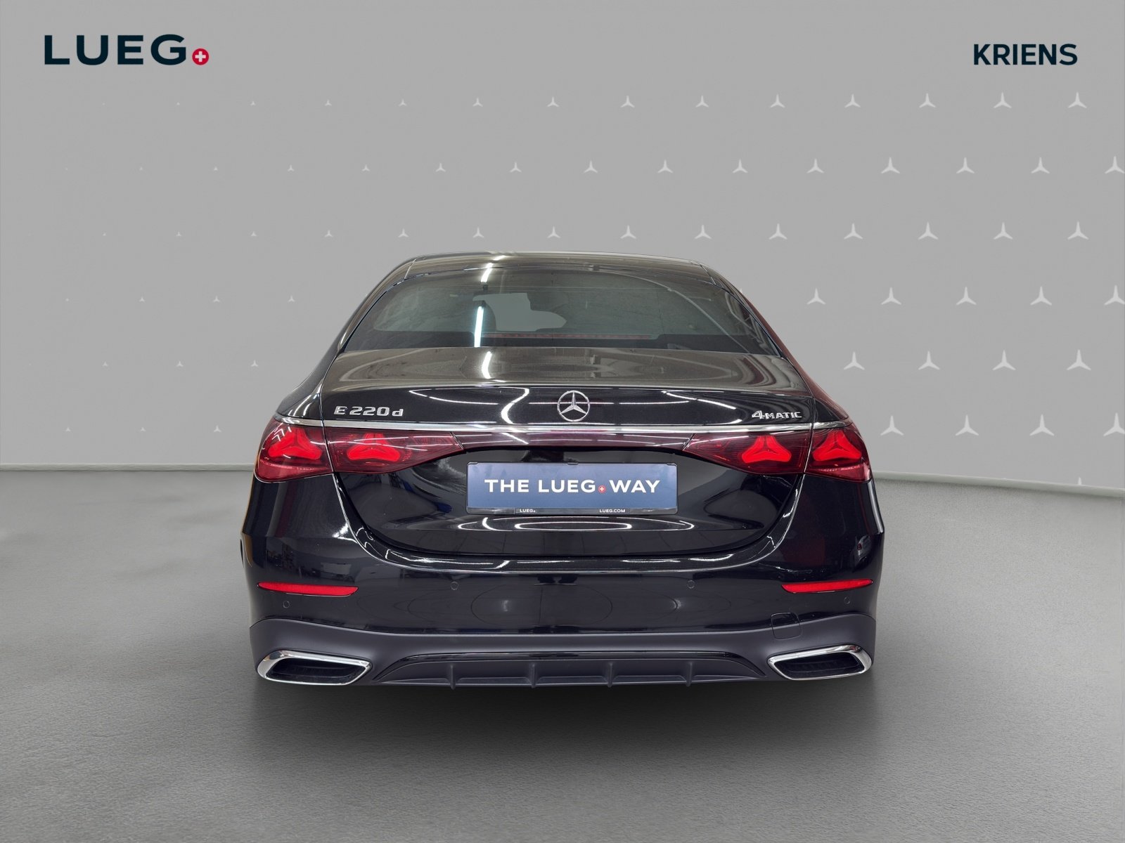 MERCEDES-BENZ E 220 d 4M - AMG / DISTRONIC / 360 Grad Kamera, Mild-Hybrid Diesel/Elektro, Occasion / Gebraucht, Automatik - 4
