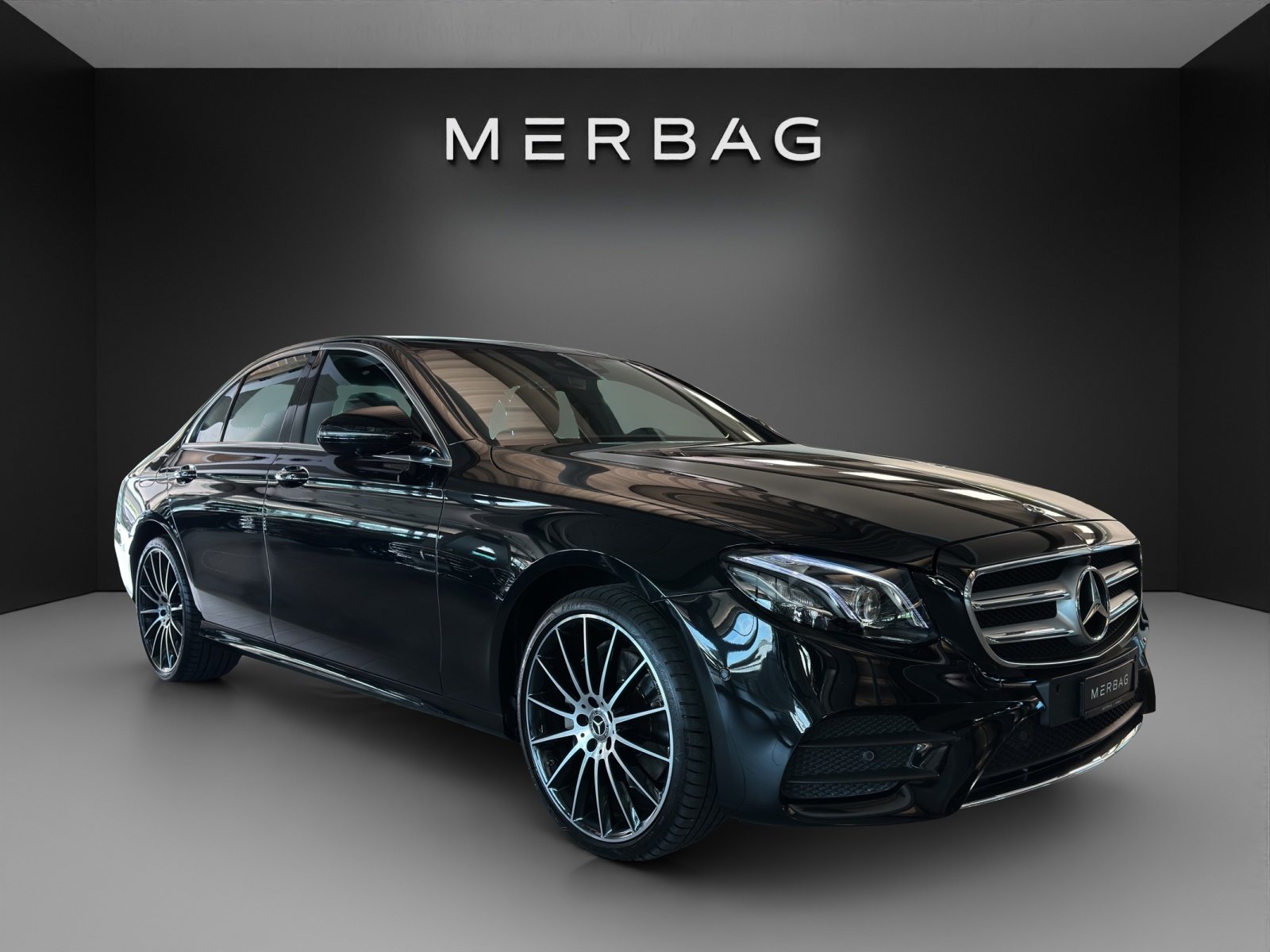 MERCEDES-BENZ E 220 d AMG Line 4Matic