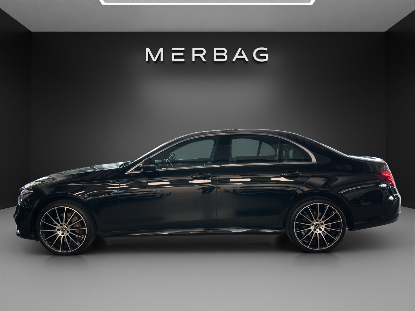 MERCEDES-BENZ E 220 d AMG Line 4Matic, Diesel, Occasion / Utilisé, Automatique - 3