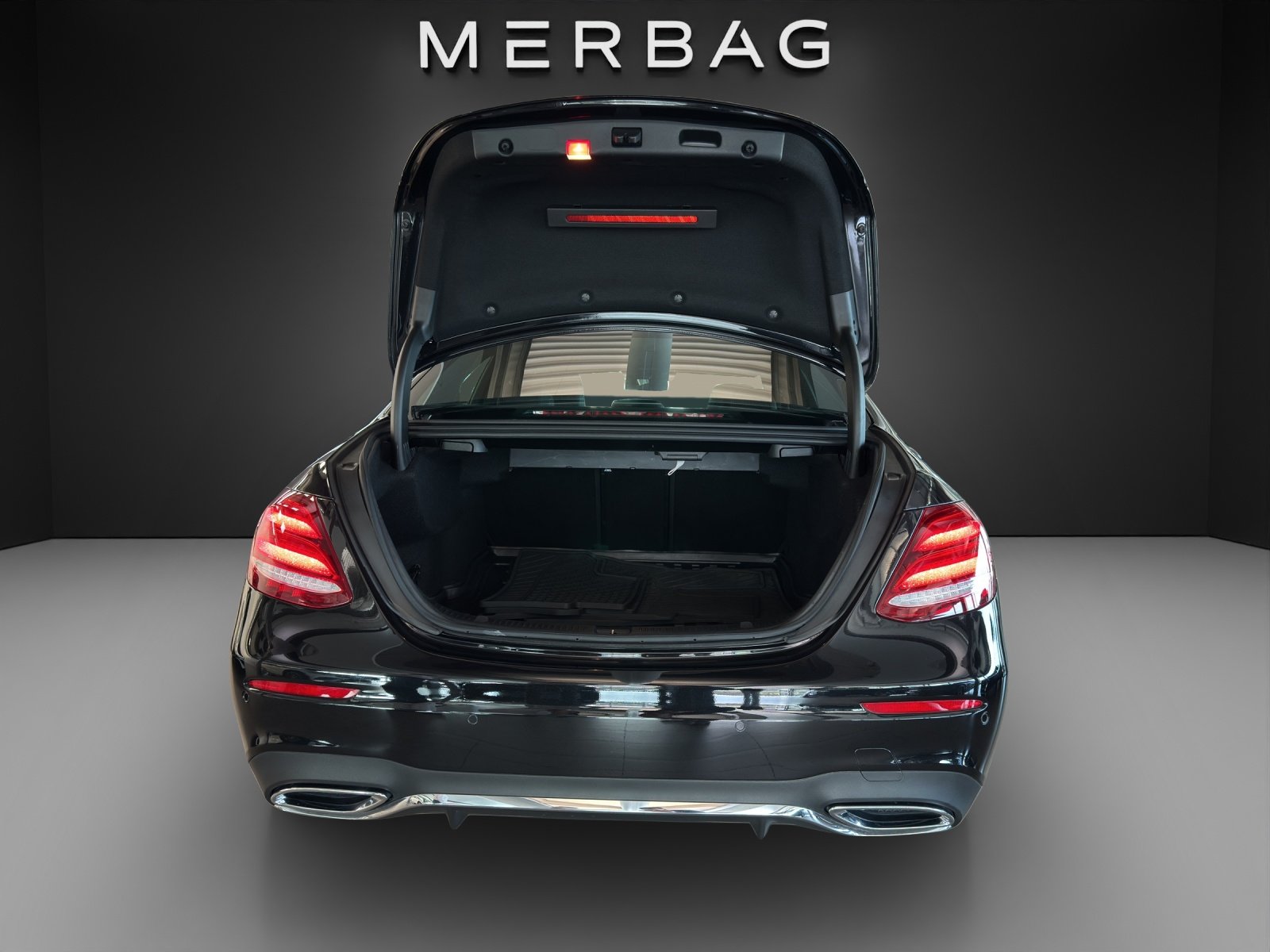 MERCEDES-BENZ E 220 d AMG Line 4Matic, Diesel, Occasion / Utilisé, Automatique - 7