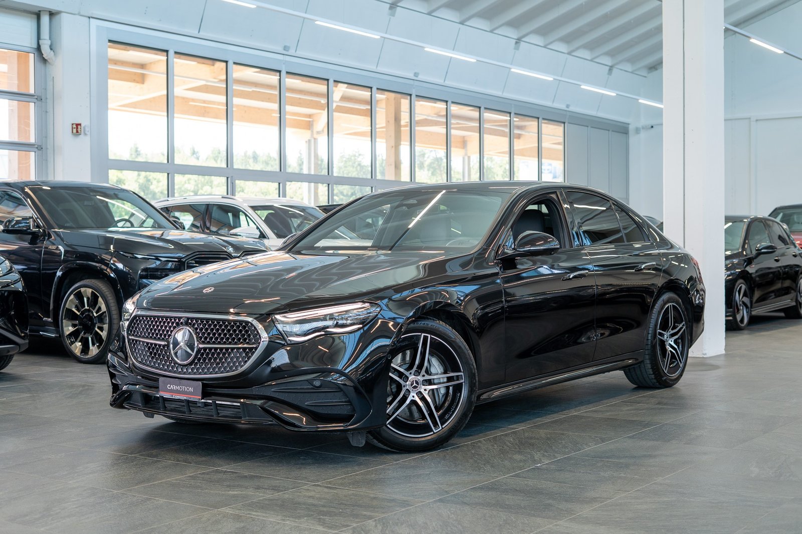 MERCEDES-BENZ E 220 d AMG Line / MBUX Superscreen / Burmeste