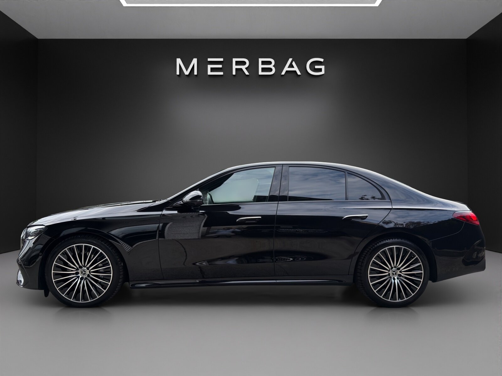 MERCEDES-BENZ E 220 d 4Matic 9G-Tronic, Mild-Hybrid Diesel/Electric, Second hand / Used, Automatic - 6