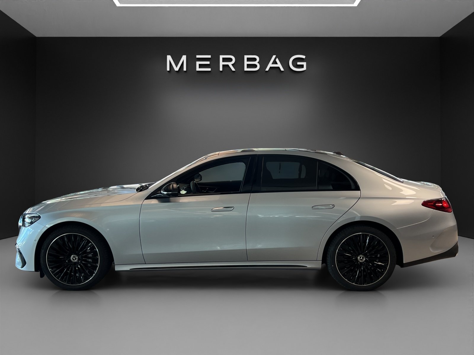 MERCEDES-BENZ E 220 d 4Matic, Hybride Léger Diesel/Électricité, Voiture de démonstration, Automatique - 2
