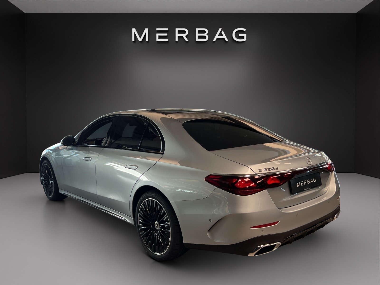 MERCEDES-BENZ E 220 d 4Matic, Hybride Léger Diesel/Électricité, Voiture de démonstration, Automatique - 4