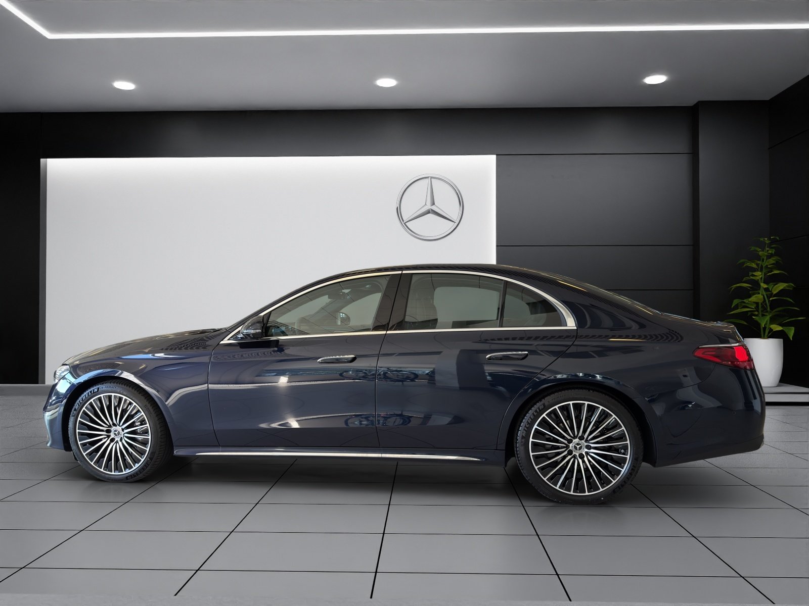 MERCEDES-BENZ E 220 d 4Matic 9G-Tronic, Mild-Hybrid Diesel/Elektro, Vorführwagen, Automatik - 3