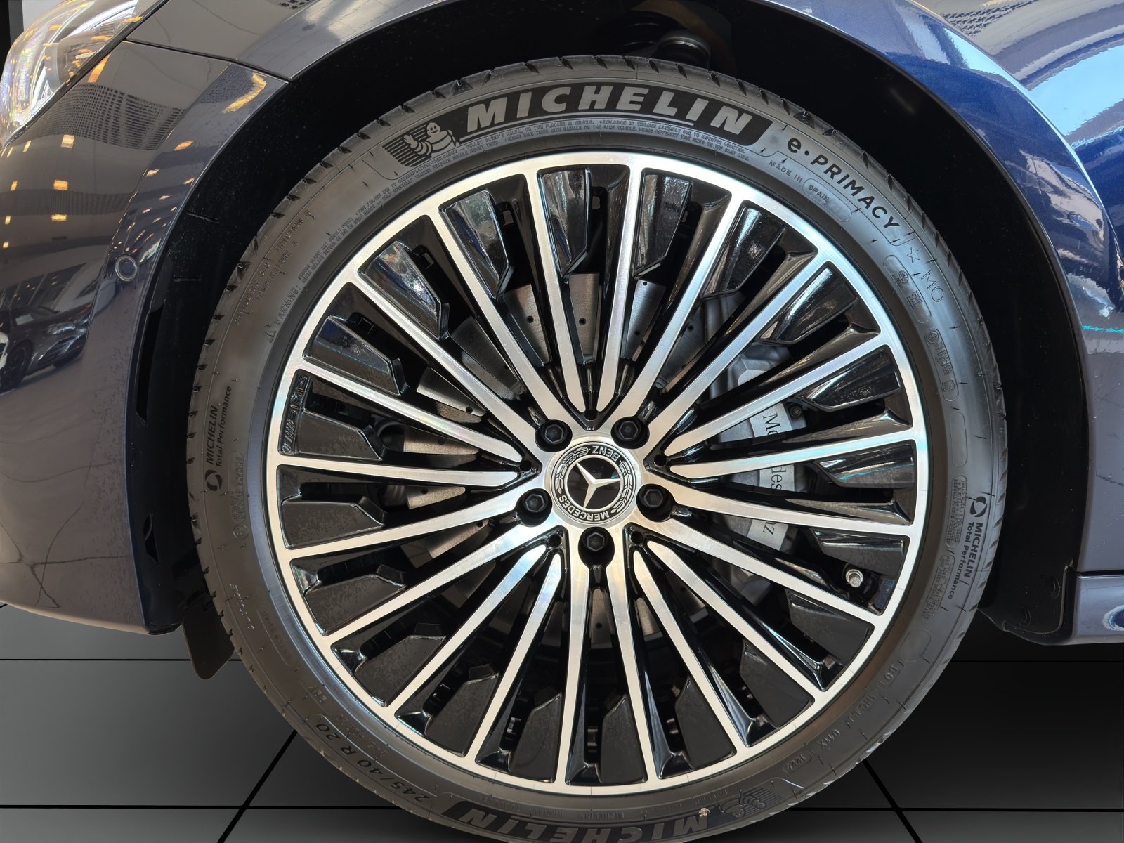 MERCEDES-BENZ E 220 d 4Matic 9G-Tronic, Mild-Hybrid Diesel/Elektro, Vorführwagen, Automatik - 7