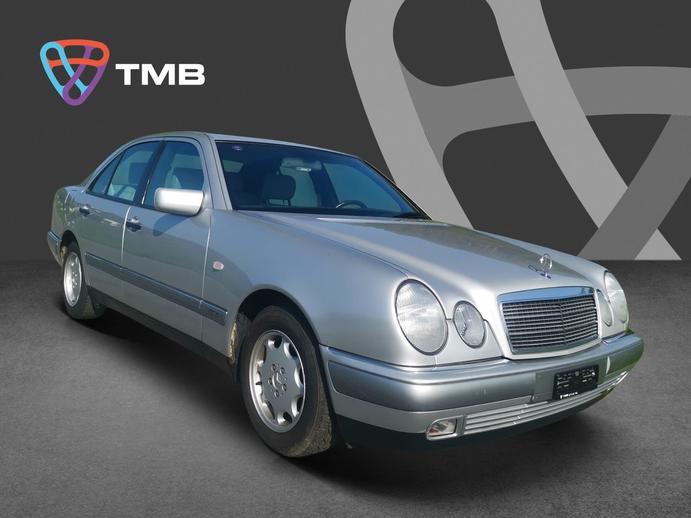 MERCEDES-BENZ E 230 Elégance, Petrol, Second hand / Used, Automatic