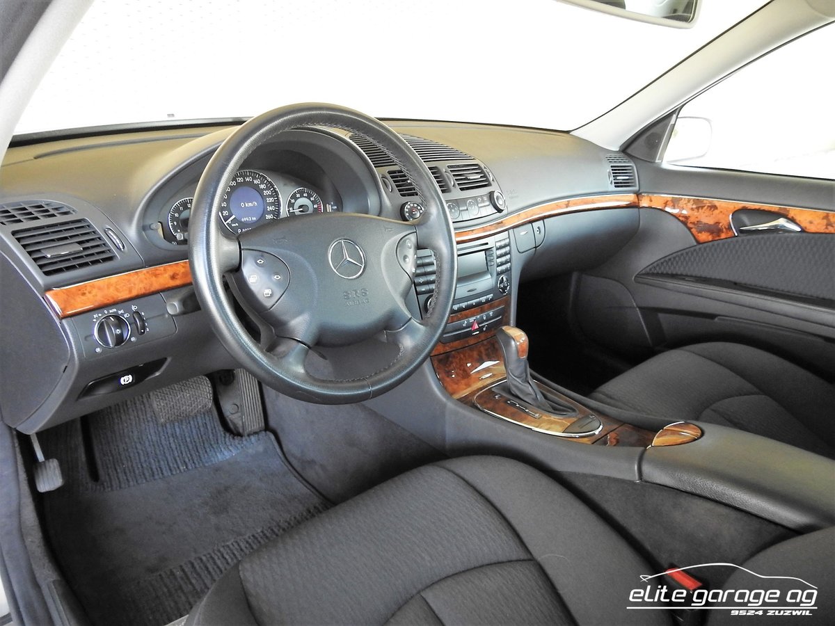 MERCEDES-BENZ E 240 Elégance, Benzin, Occasion / Gebraucht, Automat - 6
