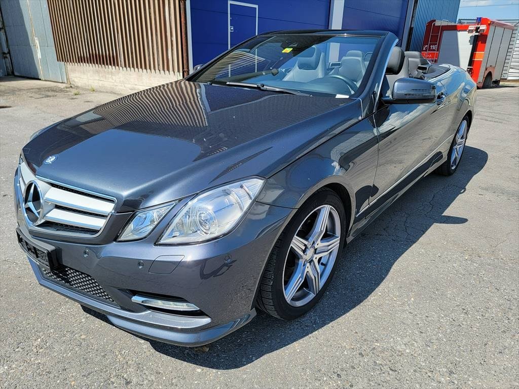MERCEDES-BENZ E 250 CGI BlueEfficiency 7G-Tronic, Benzin, Occasion / Gebraucht, Automat - 2