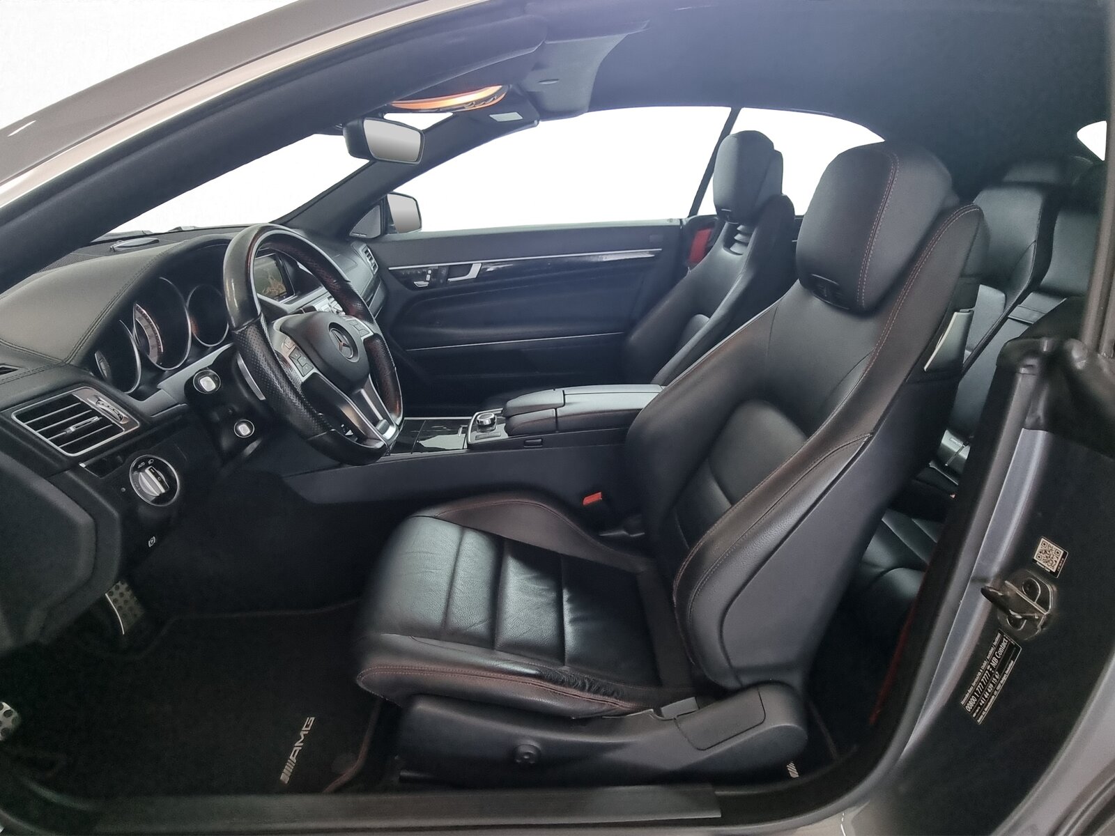 MERCEDES-BENZ E 250  A207 Cabriolet, Essence, Occasion / Utilisé, Automatique - 6