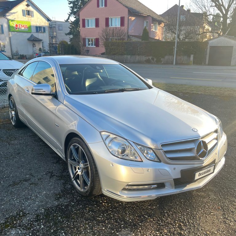MERCEDES-BENZ E 250 CGI BlueEfficiency Automatic, Essence, Occasion / Utilisé, Automatique - 3
