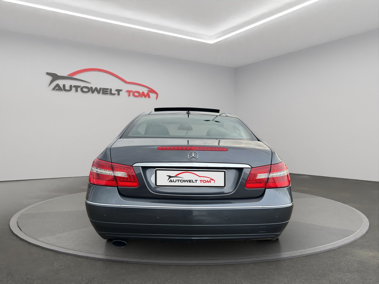 MERCEDES-BENZ E 250 CGI BlueEfficiency Automatic, Benzin, Occasion / Gebraucht, Automat - 4