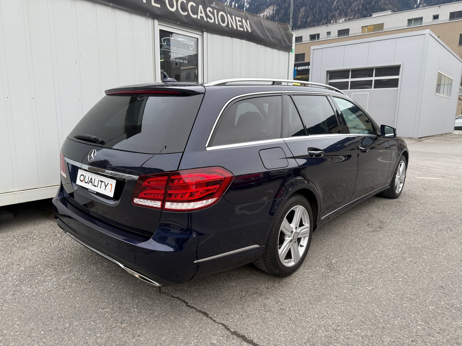 MERCEDES-BENZ E 250 BlueTEC Avantgarde 4Matic 7G-Tronic, Diesel, Second hand / Used, Automatic - 4