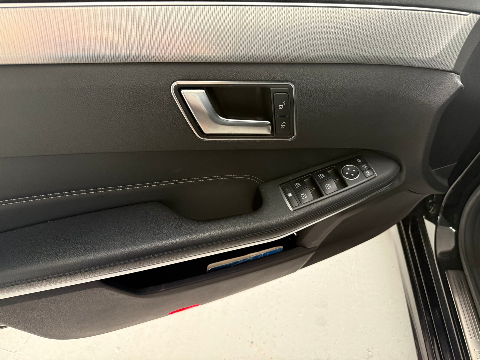 MERCEDES-BENZ E 250 BlueTEC Avantg. 4M, Diesel, Occasion / Utilisé, Automatique - 5