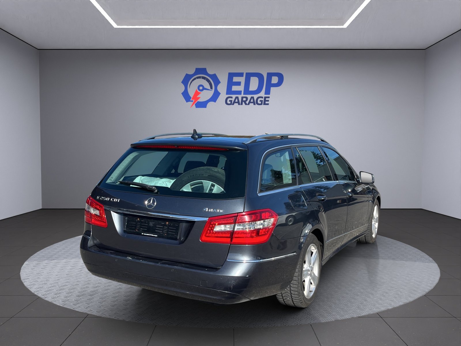 MERCEDES-BENZ E 250 CDI BlueEff. Avantgarde 4Matic 7G-Tronic, Diesel, Occasion / Gebraucht, Automatik - 6