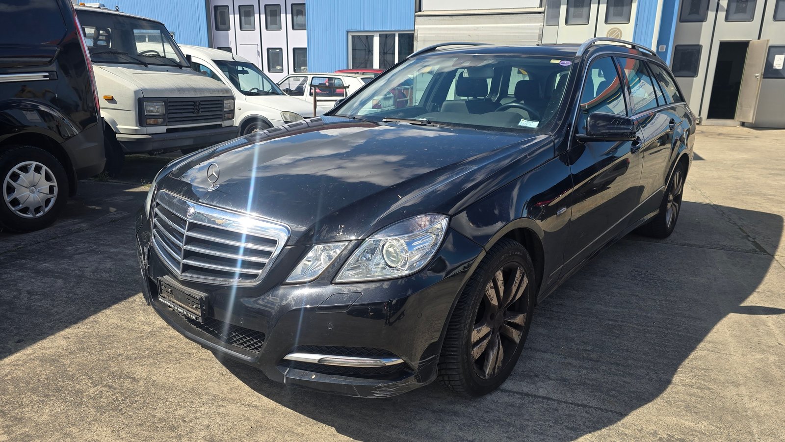 MERCEDES-BENZ E 250 CGI BlueEfficiency Avantgarde 7G-Tronic, Benzina, Occasioni / Usate, Automatico - 2