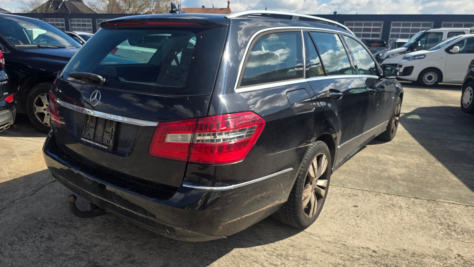 MERCEDES-BENZ E 250 CGI BlueEfficiency Avantgarde 7G-Tronic, Benzina, Occasioni / Usate, Automatico - 4