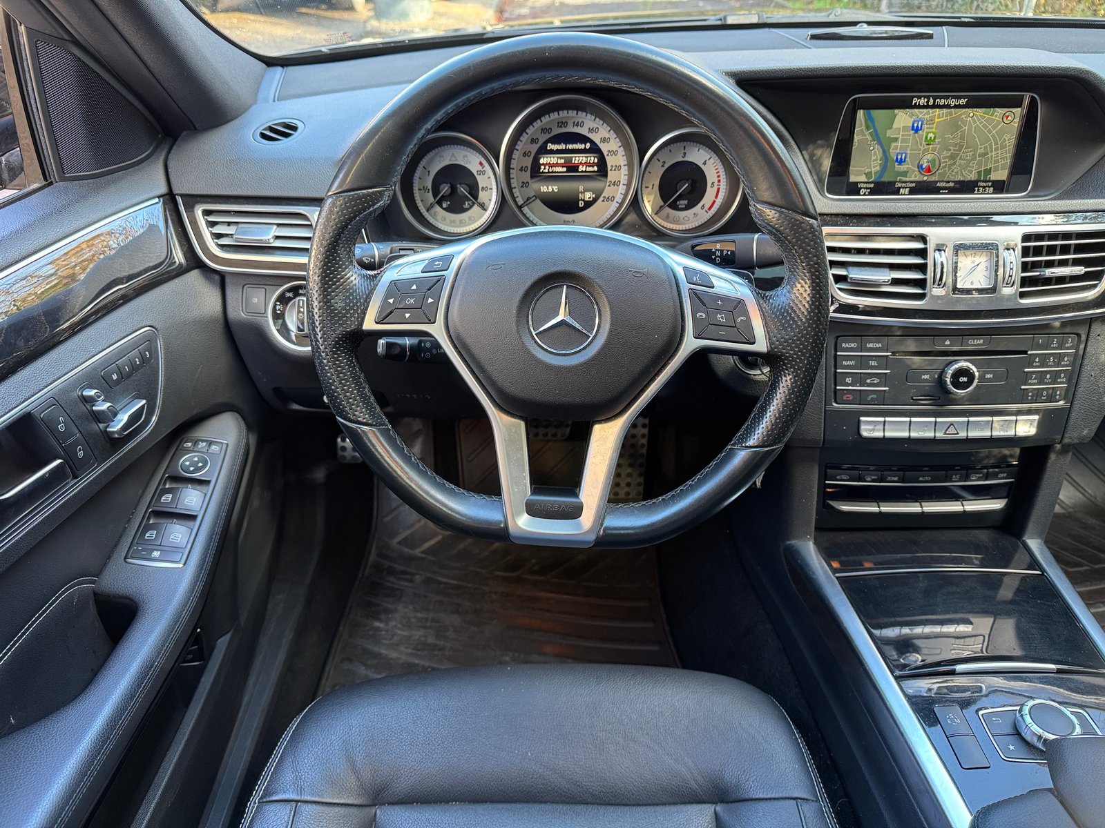 MERCEDES-BENZ E 250 BlueTEC Avantgarde 4Matic 7G-Tronic, Diesel, Occasion / Utilisé, Automatique - 2