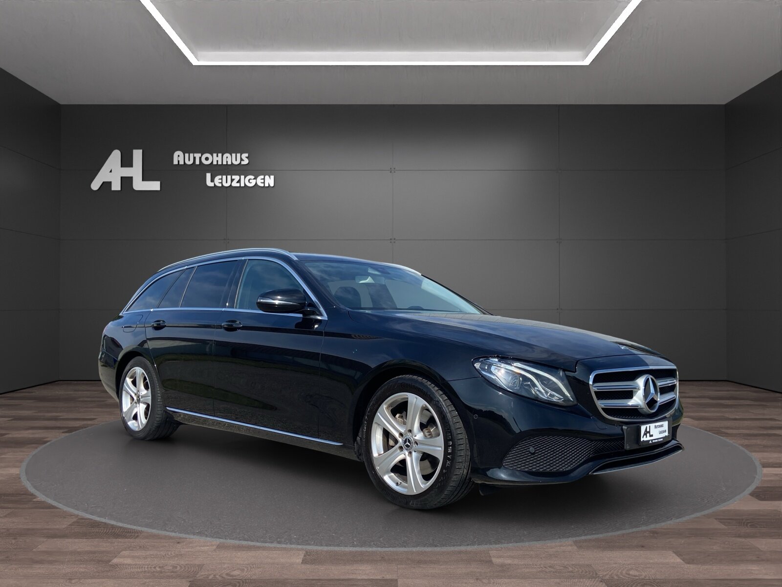 MERCEDES-BENZ E 250 Avantgarde 9G-Tronic, Benzin, Occasion / Gebraucht, Automatik - 7
