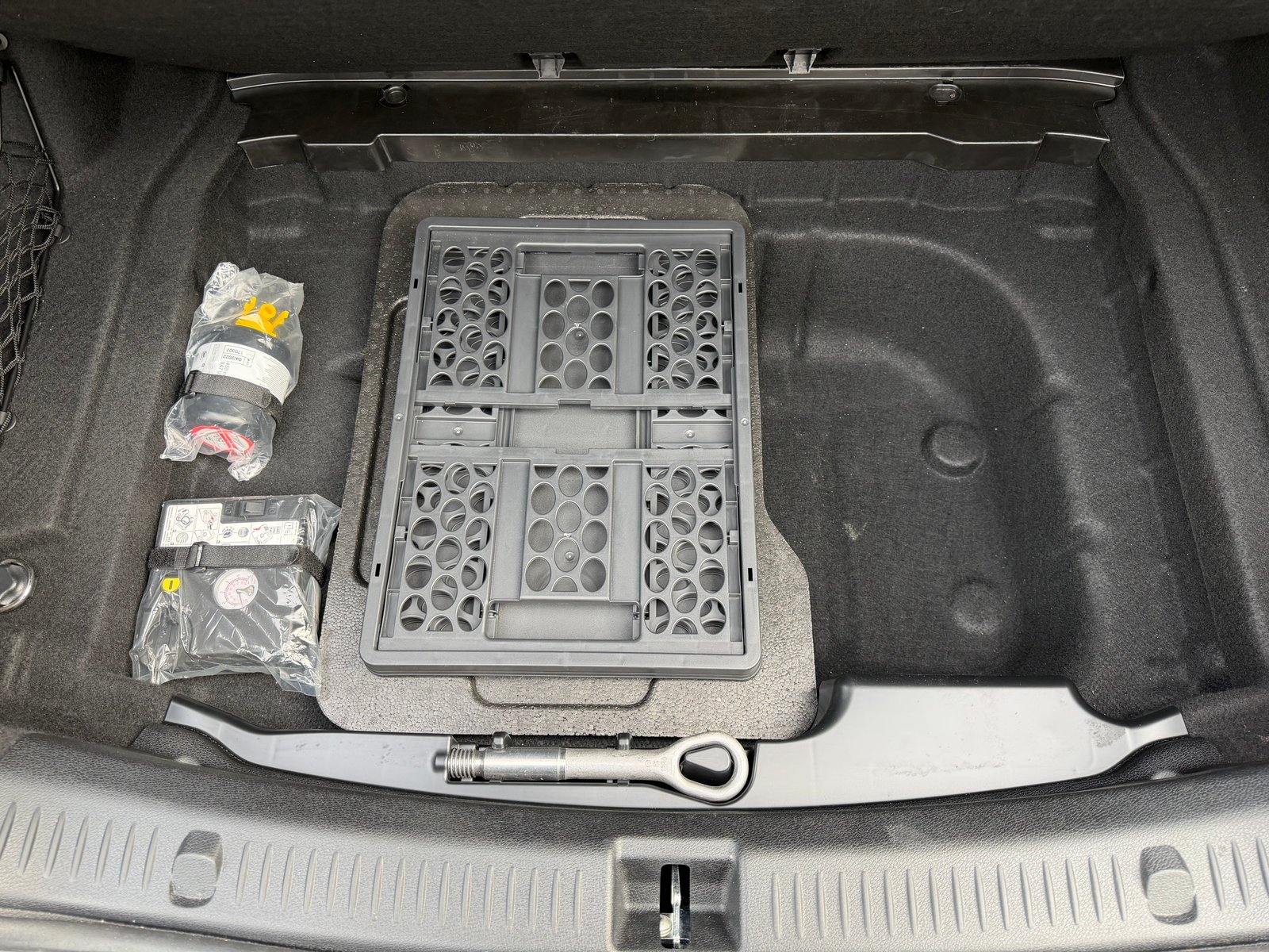 MERCEDES-BENZ E 250 Exclusive, Benzina, Occasioni / Usate, Automatico - 7