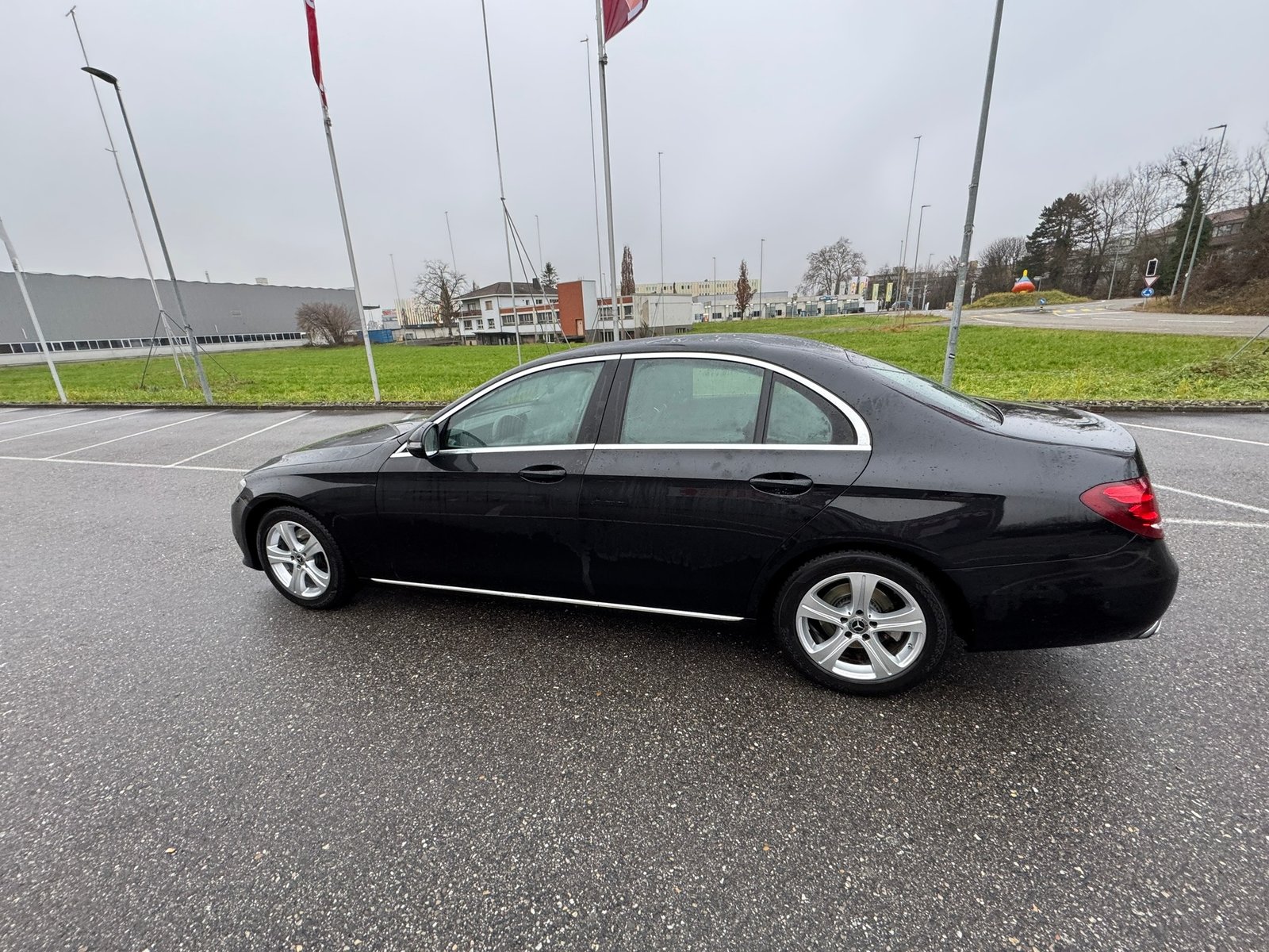 MERCEDES-BENZ E-Klasse W213 E 250, Benzin, Occasion / Gebraucht, Automat - 2