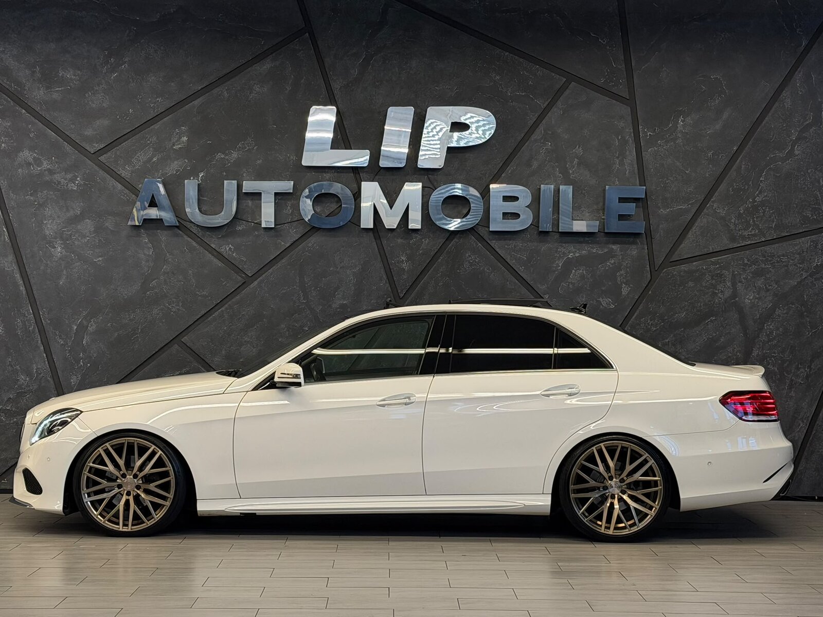 MERCEDES-BENZ E 250 CDI Avantgarde 4Matic 7G-Tronic, Diesel, Occasion / Gebraucht, Automatik - 4
