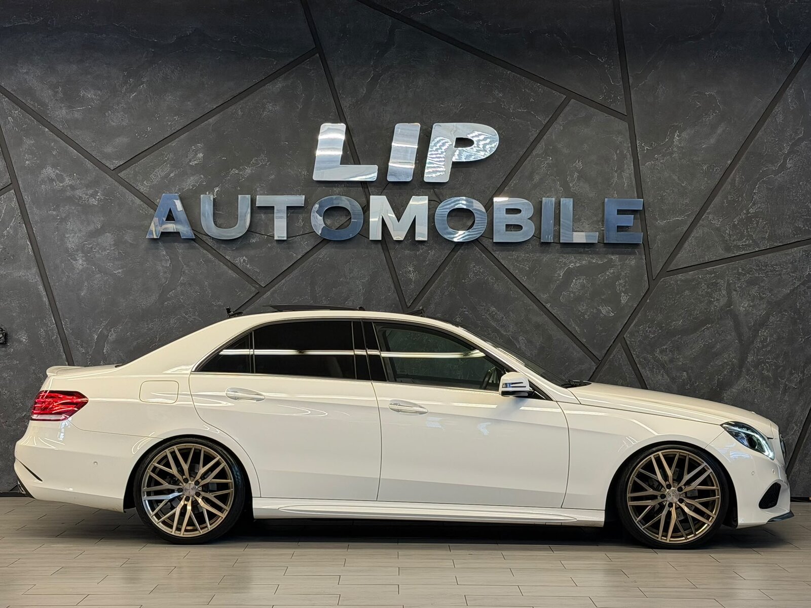 MERCEDES-BENZ E 250 CDI Avantgarde 4Matic 7G-Tronic, Diesel, Occasion / Gebraucht, Automatik - 5