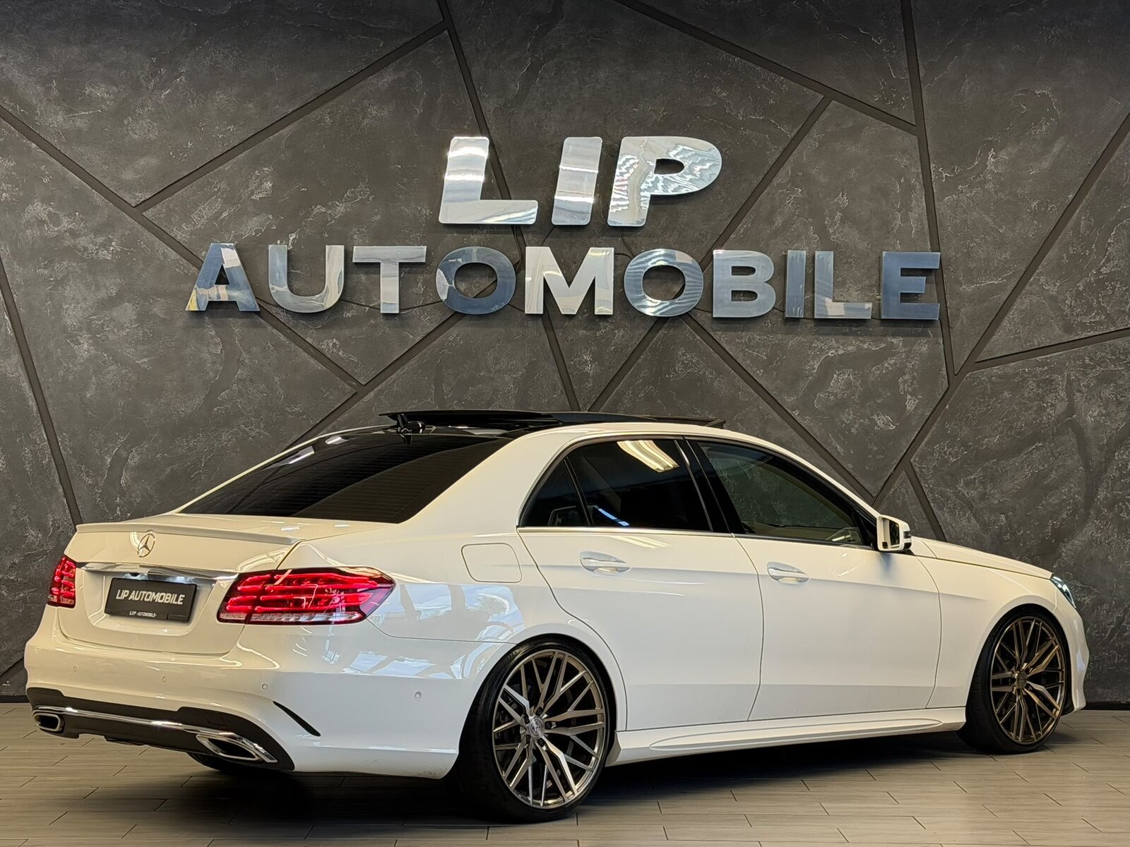 MERCEDES-BENZ E 250 CDI Avantgarde 4Matic 7G-Tronic, Diesel, Occasion / Gebraucht, Automatik - 6