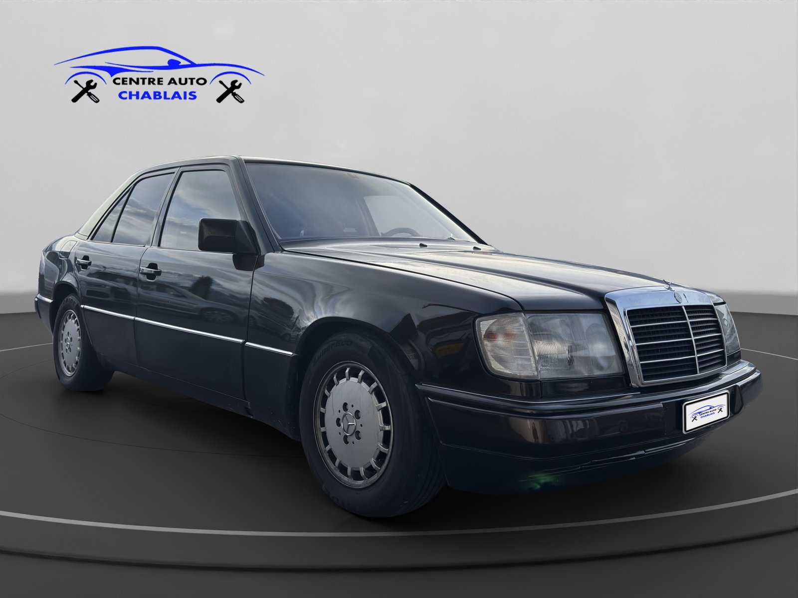 MERCEDES-BENZ 124, Benzin, Occasion / Gebraucht, Handschaltung - 3
