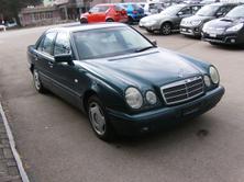 MERCEDES-BENZ E 280 Classic 4-Matic Automatic, Petrol, Second hand / Used, Automatic - 4