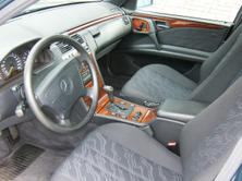 MERCEDES-BENZ E 280 Classic 4-Matic Automatic, Petrol, Second hand / Used, Automatic - 5