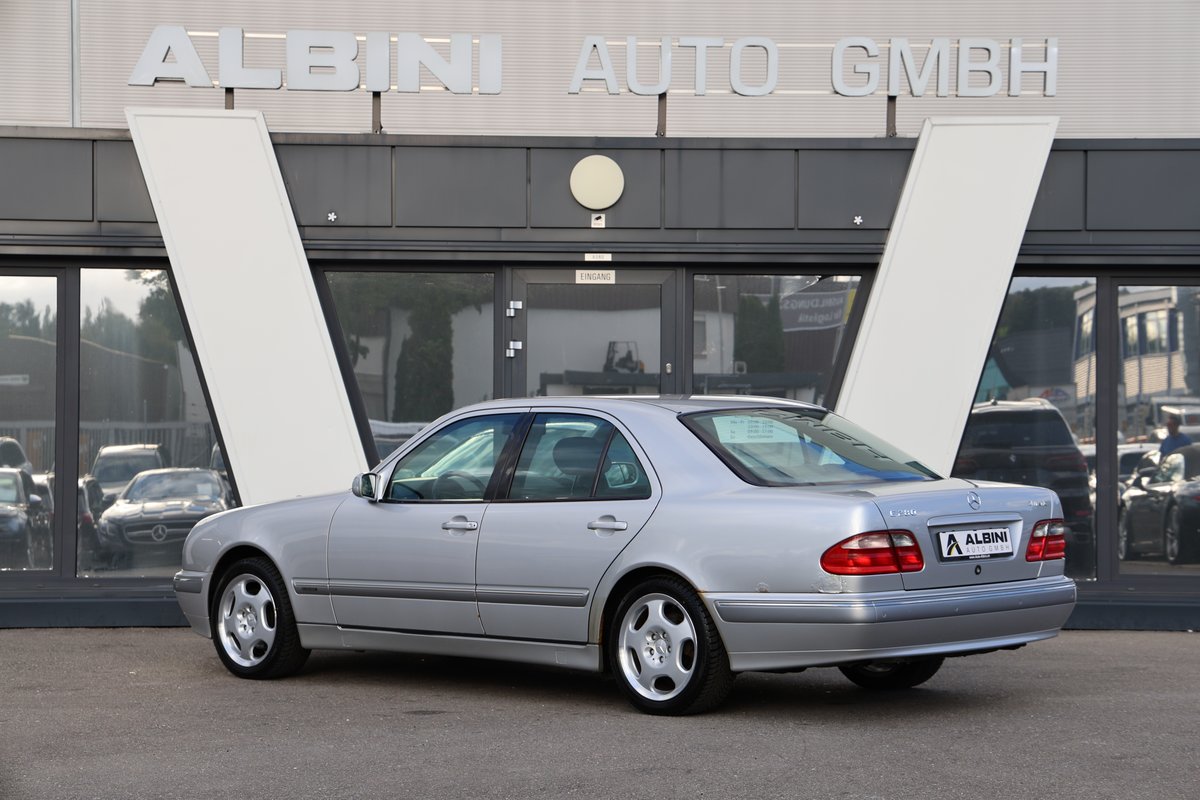 MERCEDES-BENZ E 280 Elégance 4-Matic Automatic, Petrol, Second hand / Used, Automatic - 4