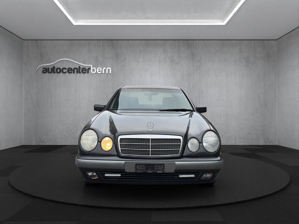 MERCEDES-BENZ E 280 Avantgarde 4-Matic Automatic, Benzin, Occasion / Gebraucht, Automatik - 2
